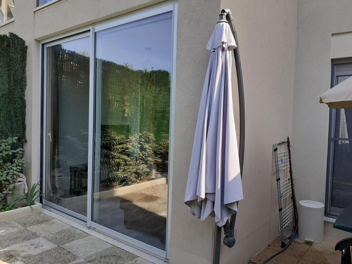 T2 Bord De Mer Avec Jardin Et Piscine Saint Aygulf Ngoại thất bức ảnh